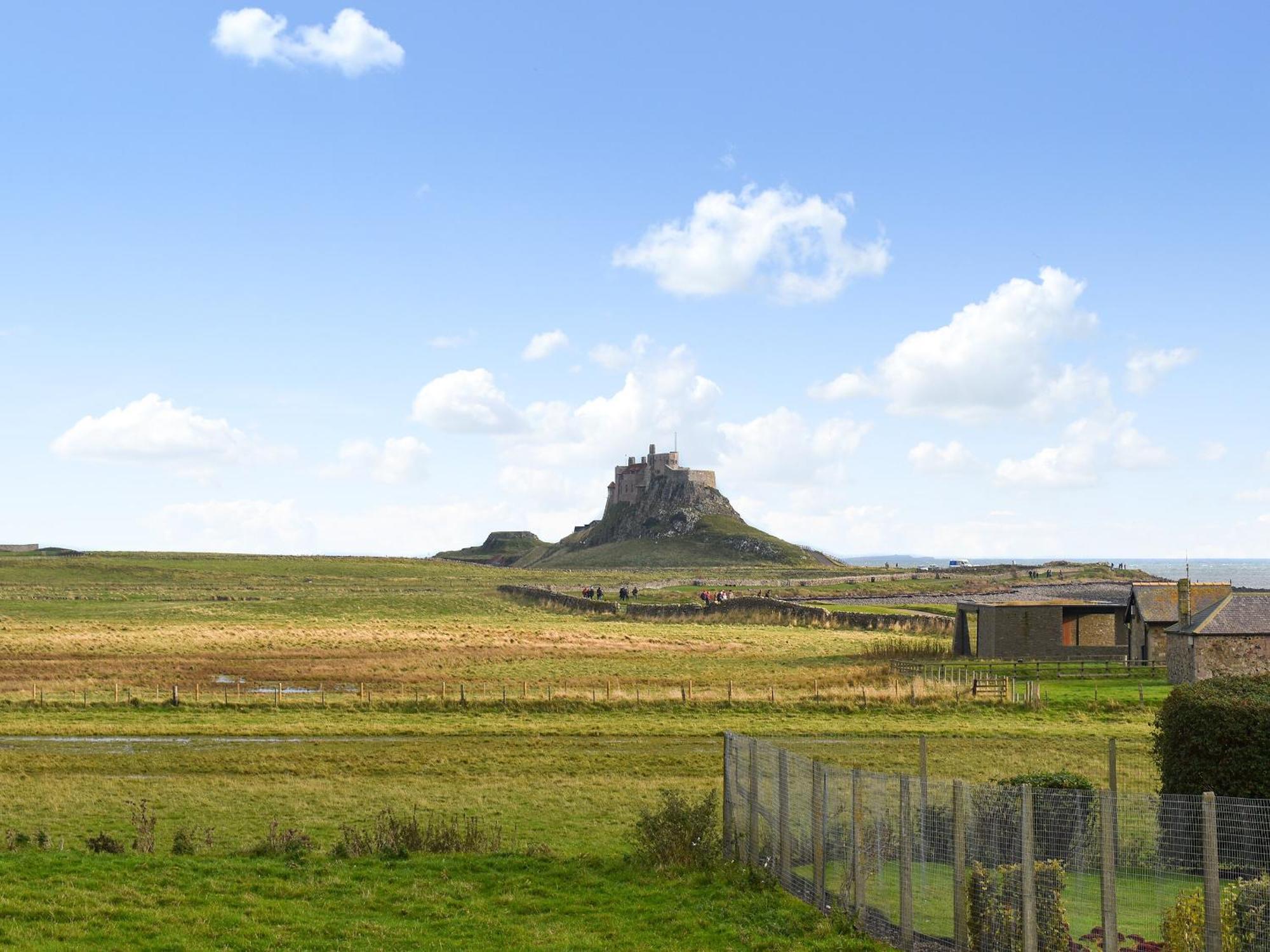 Lower Bamburgh View Holy Island of Lindisfarne Exteriör bild